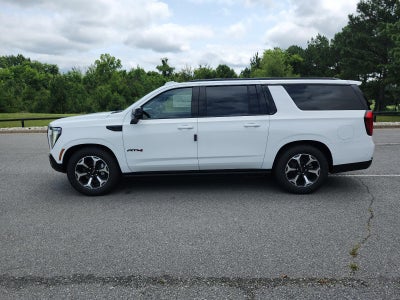 2026 GMC Yukon XL 4WD 4dr AT4