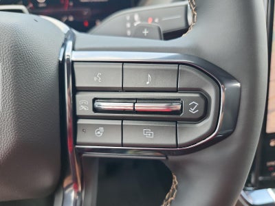 2026 GMC Yukon XL 4WD 4dr AT4