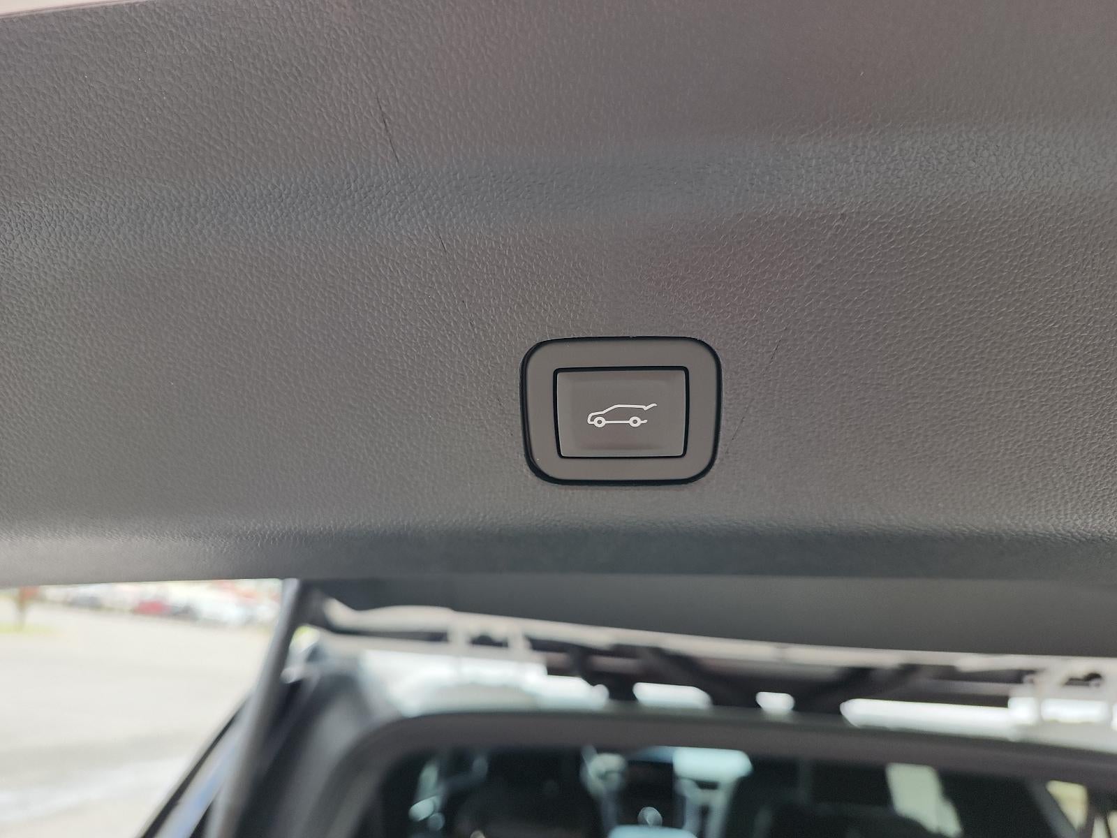2026 GMC Yukon XL 4WD 4dr AT4