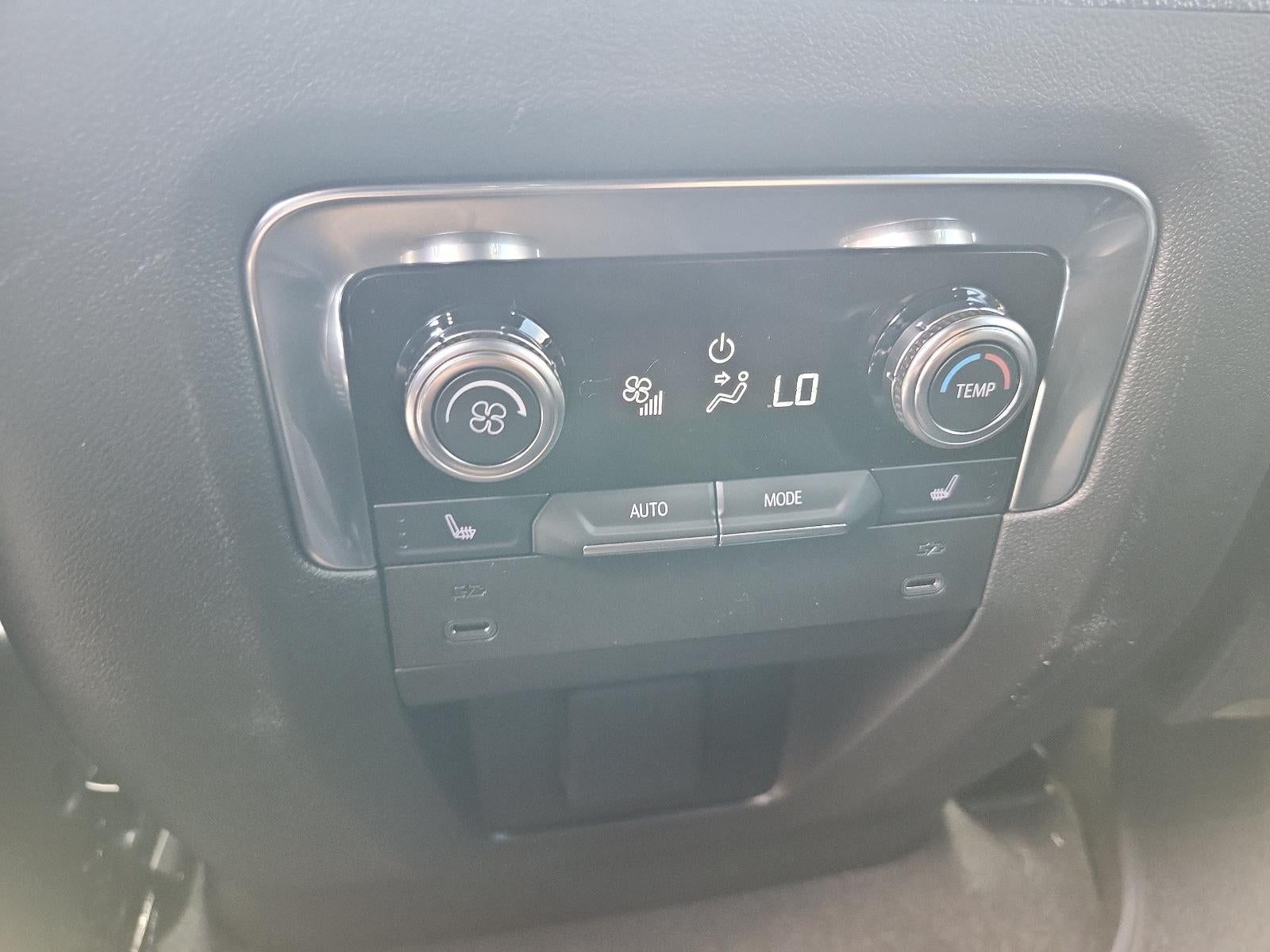 2026 GMC Yukon XL 4WD 4dr AT4