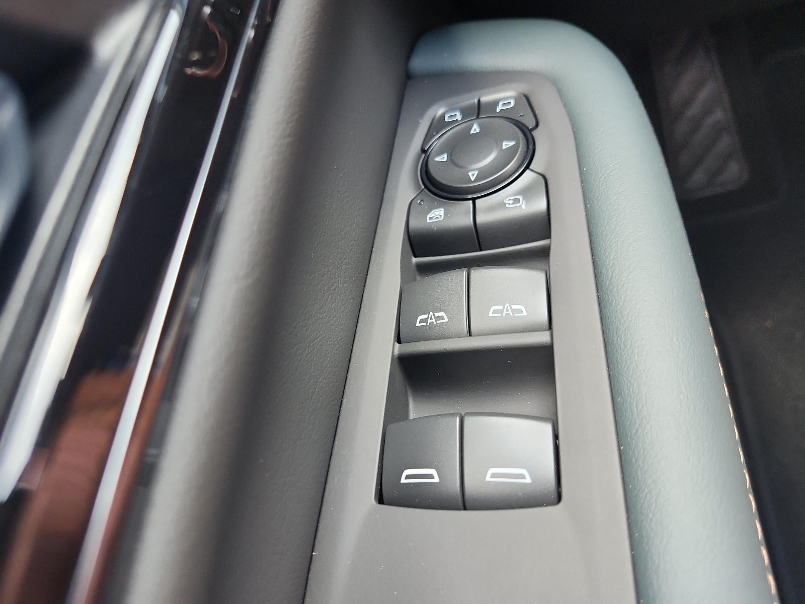 2026 GMC Yukon XL 4WD 4dr AT4