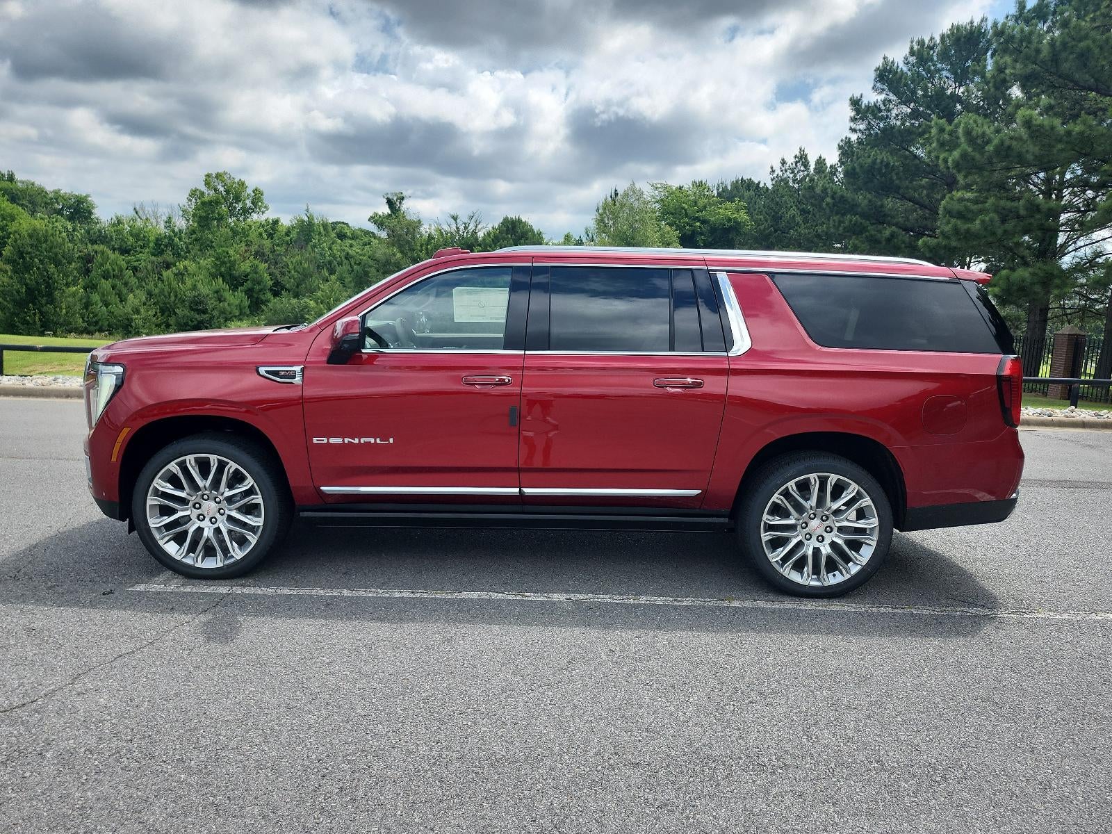 2026 GMC Yukon XL 4WD 4dr Denali