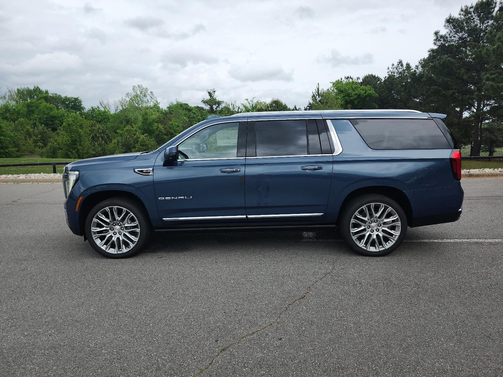 2026 GMC Yukon XL 4WD 4dr Denali
