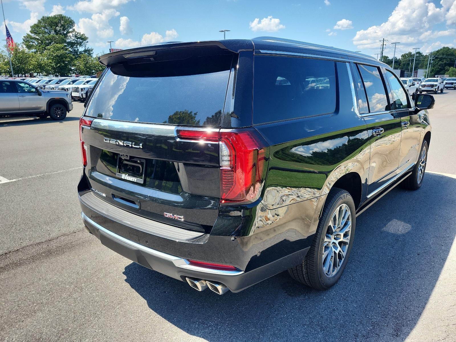 2026 GMC Yukon XL 4WD 4dr Denali
