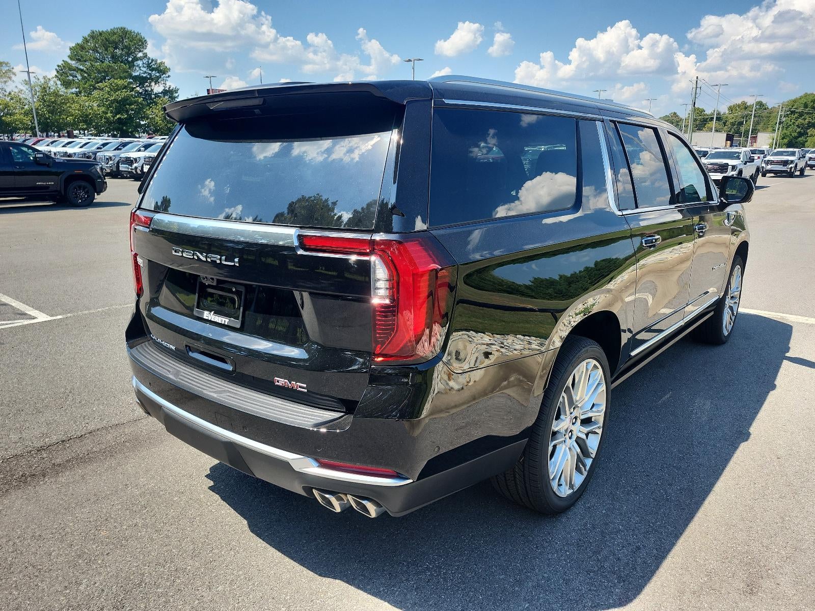 2026 GMC Yukon XL 4WD 4dr Denali