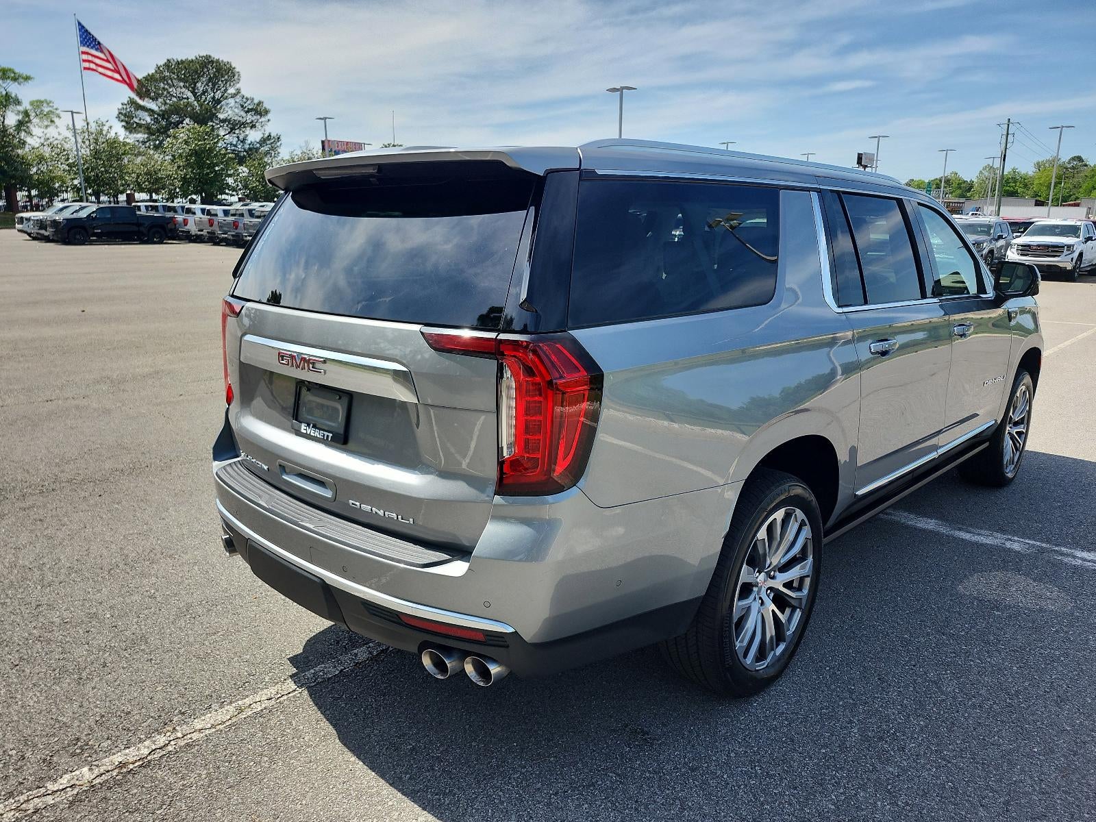 2023 GMC Yukon XL Denali