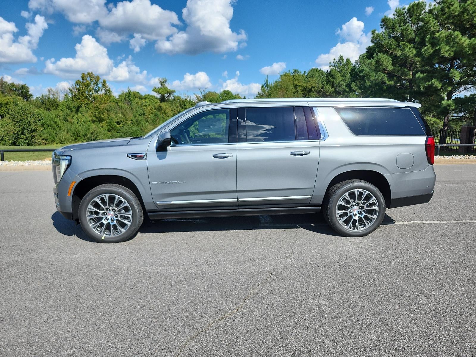 2026 GMC Yukon XL 4WD 4dr Denali