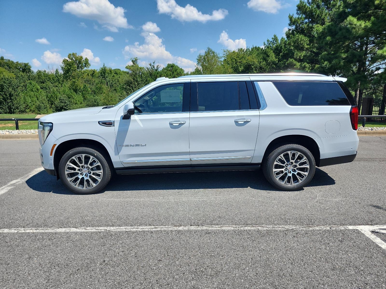 2026 GMC Yukon XL 4WD 4dr Denali