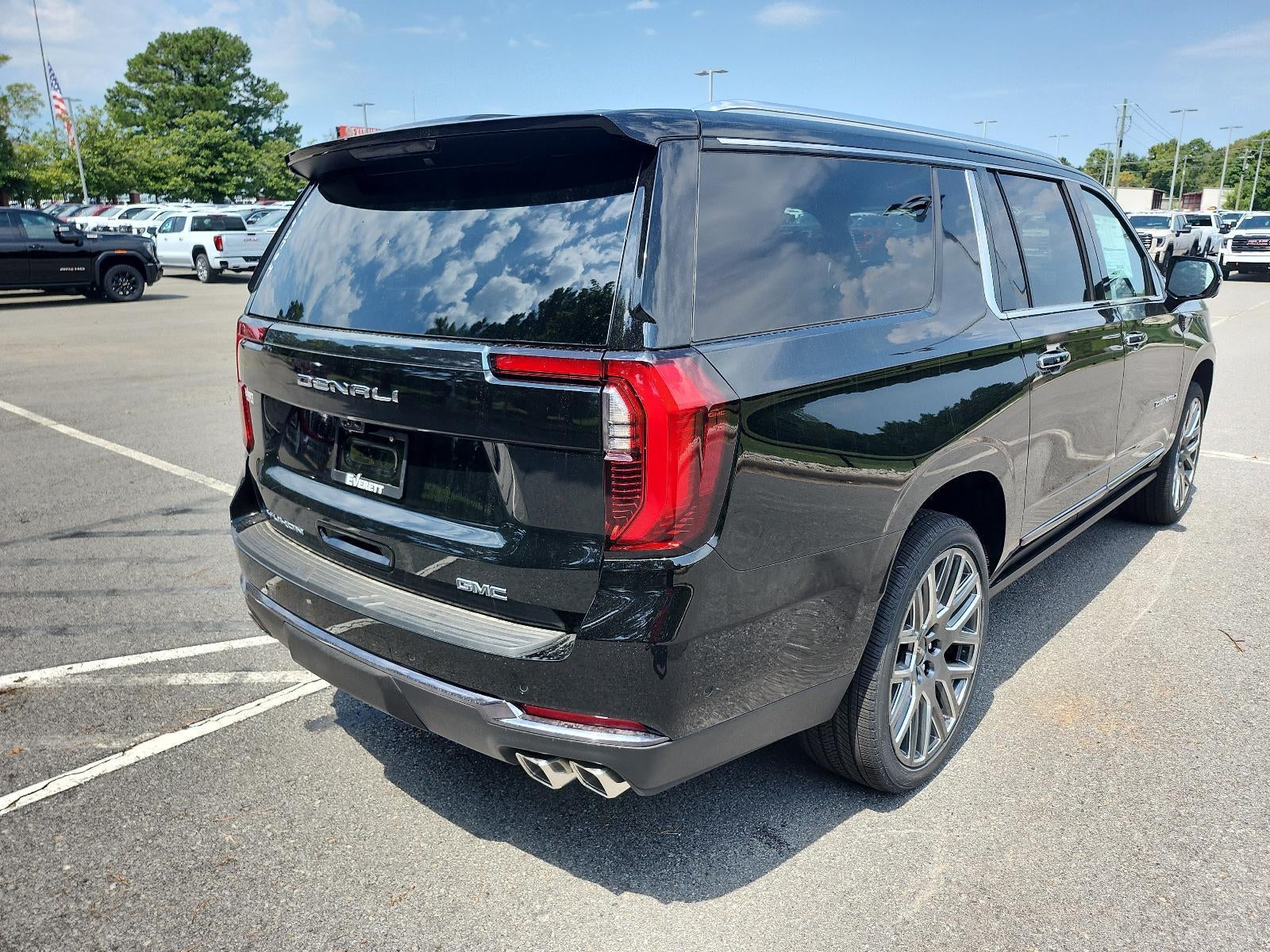 2026 GMC Yukon XL 4WD 4dr Denali Ultimate