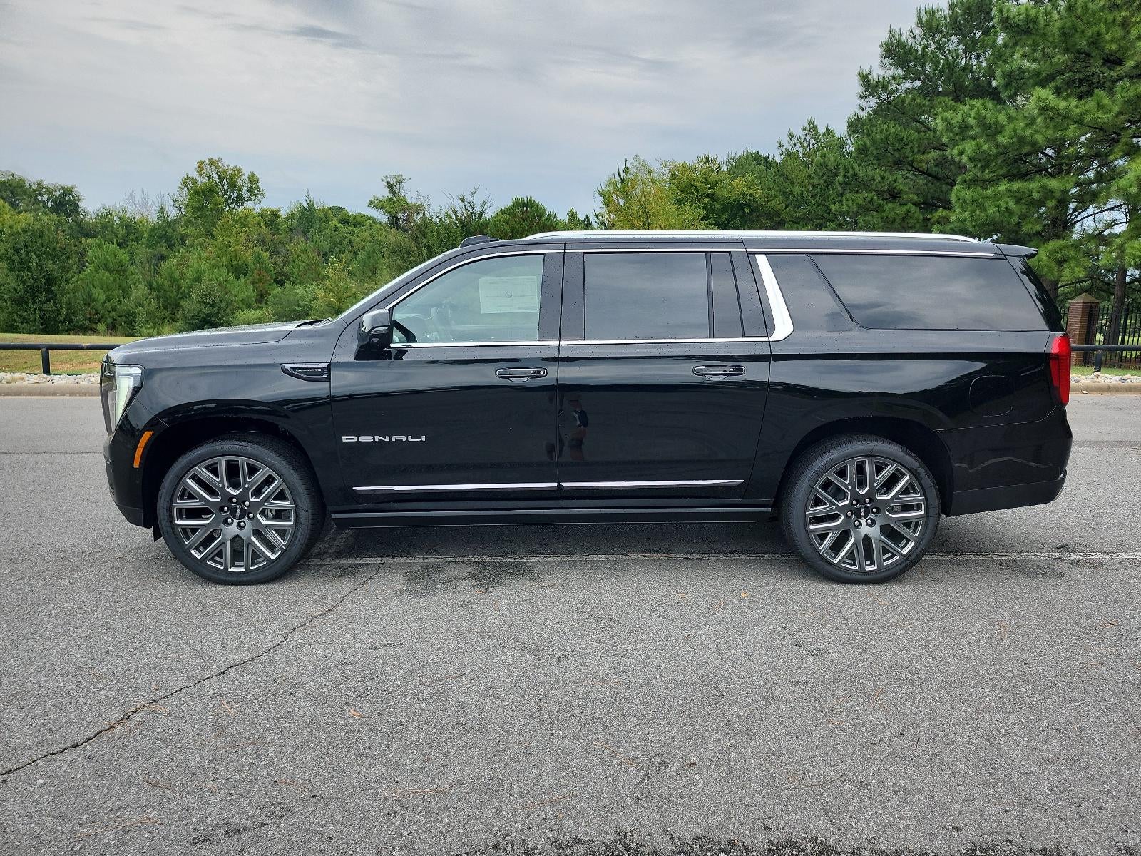 2026 GMC Yukon XL 4WD 4dr Denali Ultimate