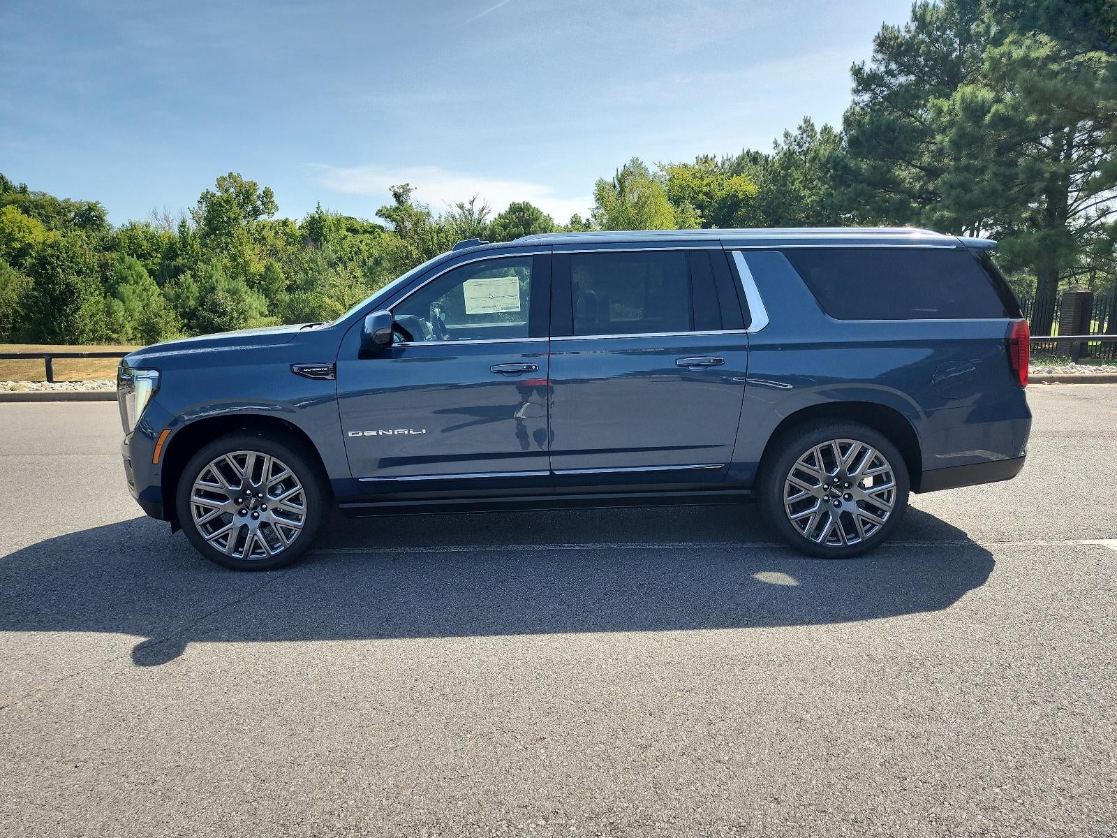 2026 GMC Yukon XL 4WD 4dr Denali Ultimate