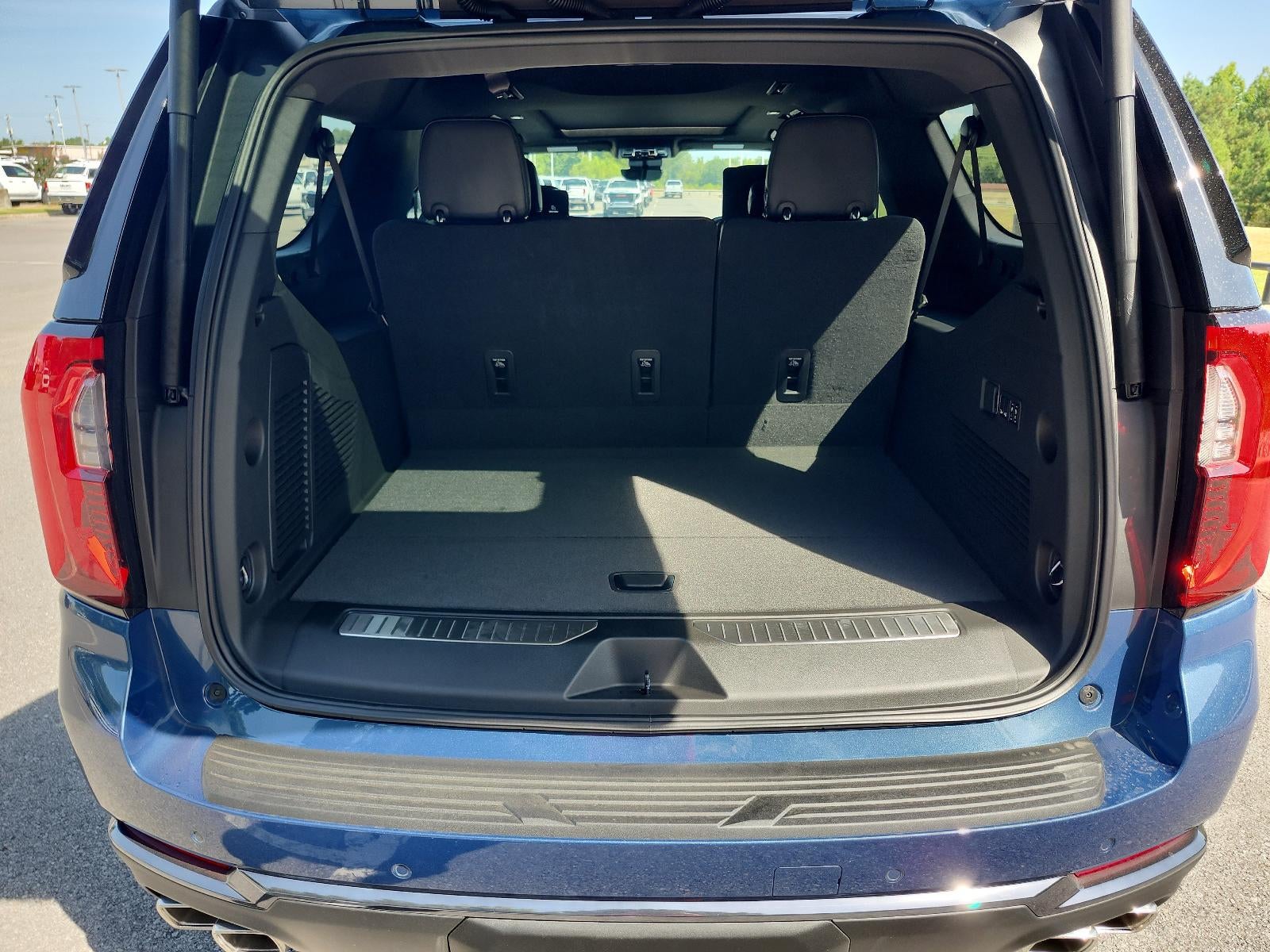 2026 GMC Yukon XL 4WD 4dr Denali Ultimate