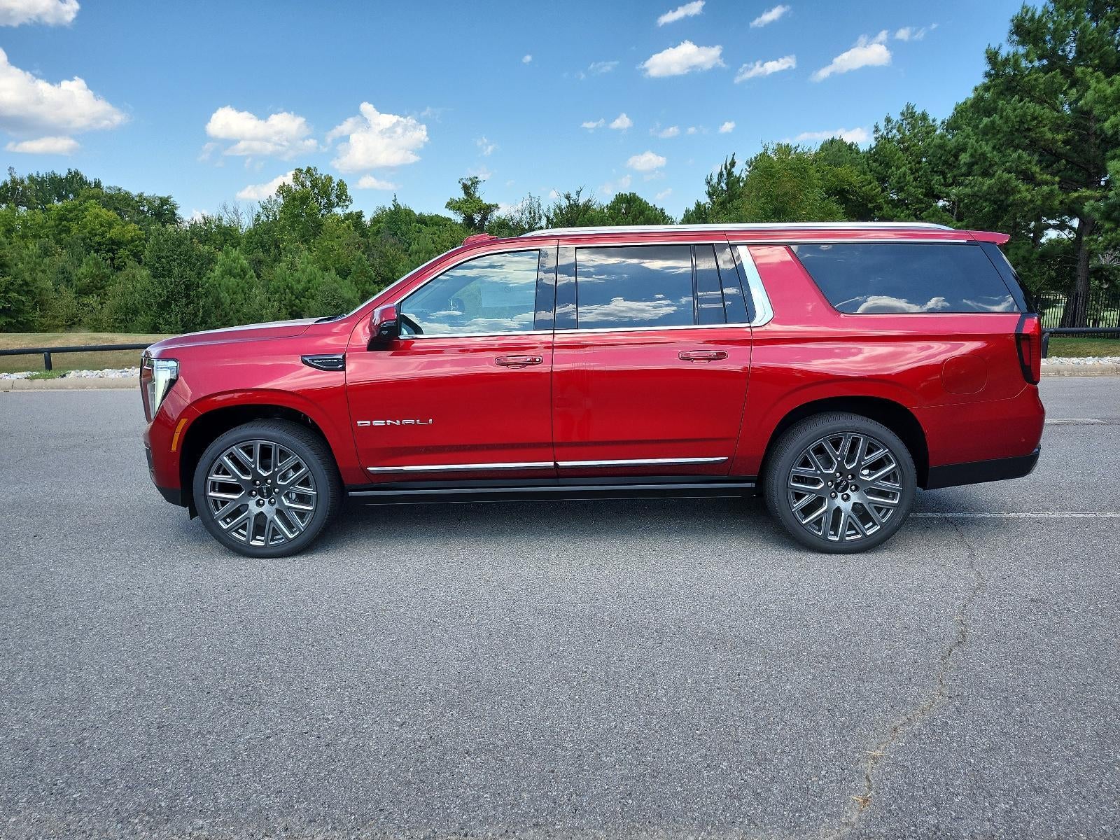 2026 GMC Yukon XL 4WD 4dr Denali Ultimate