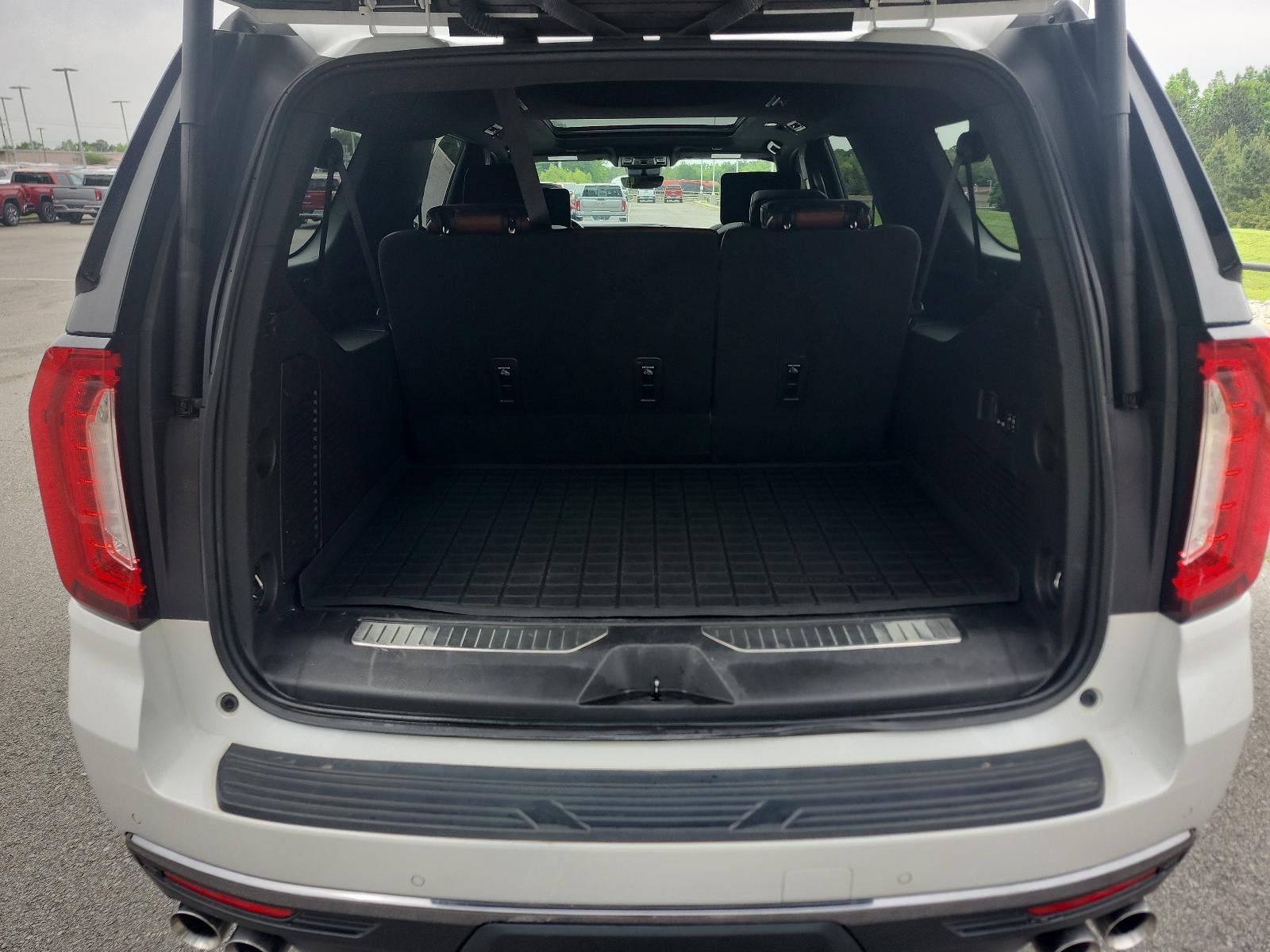 2023 GMC Yukon XL Denali Ultimate
