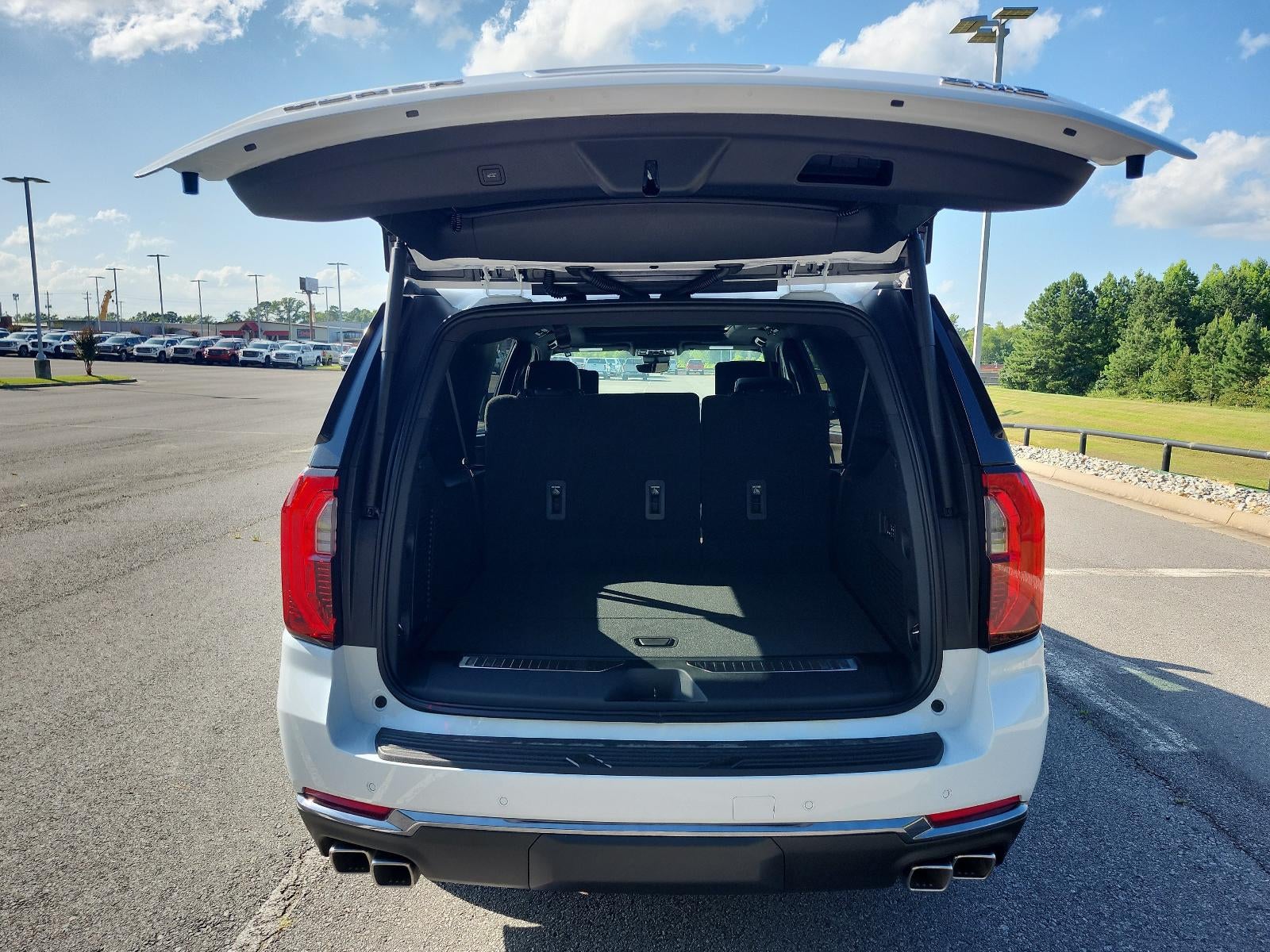 2026 GMC Yukon XL 4WD 4dr Denali Ultimate