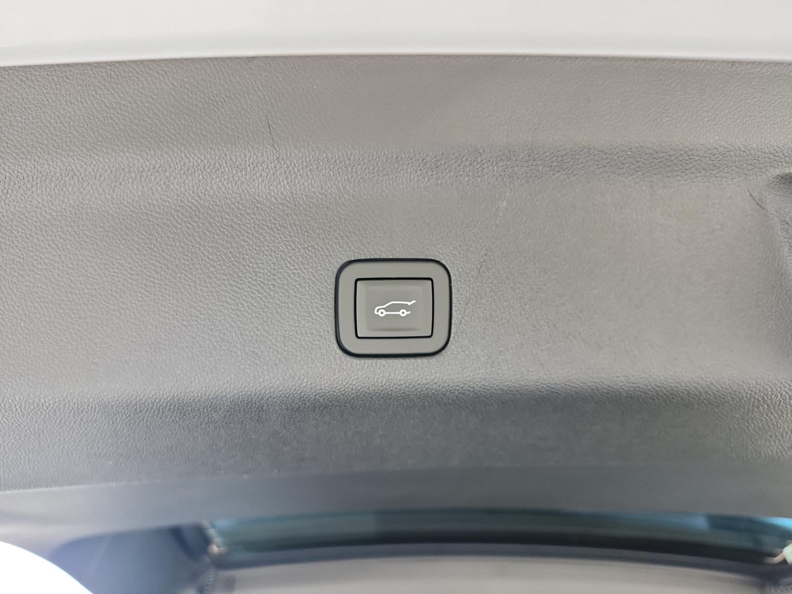 2026 GMC Yukon XL 4WD 4dr Denali Ultimate