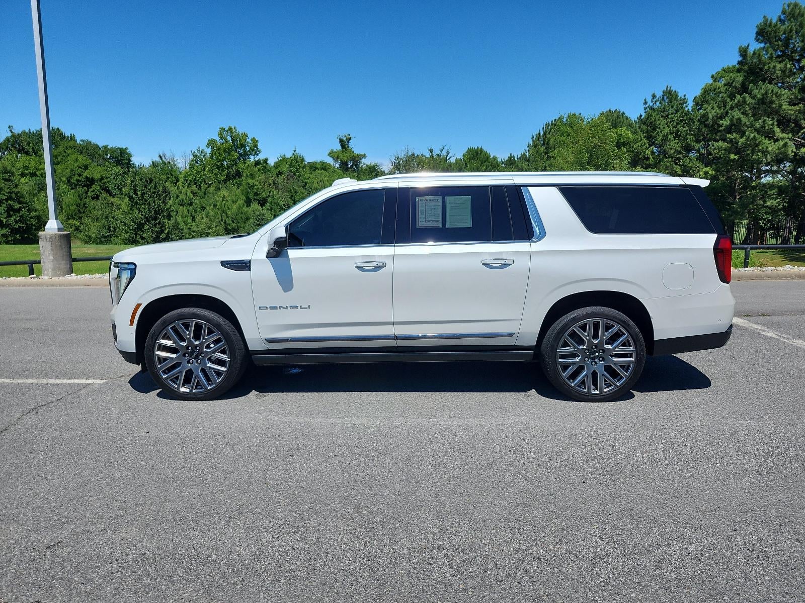 2025 GMC Yukon XL Denali Ultimate
