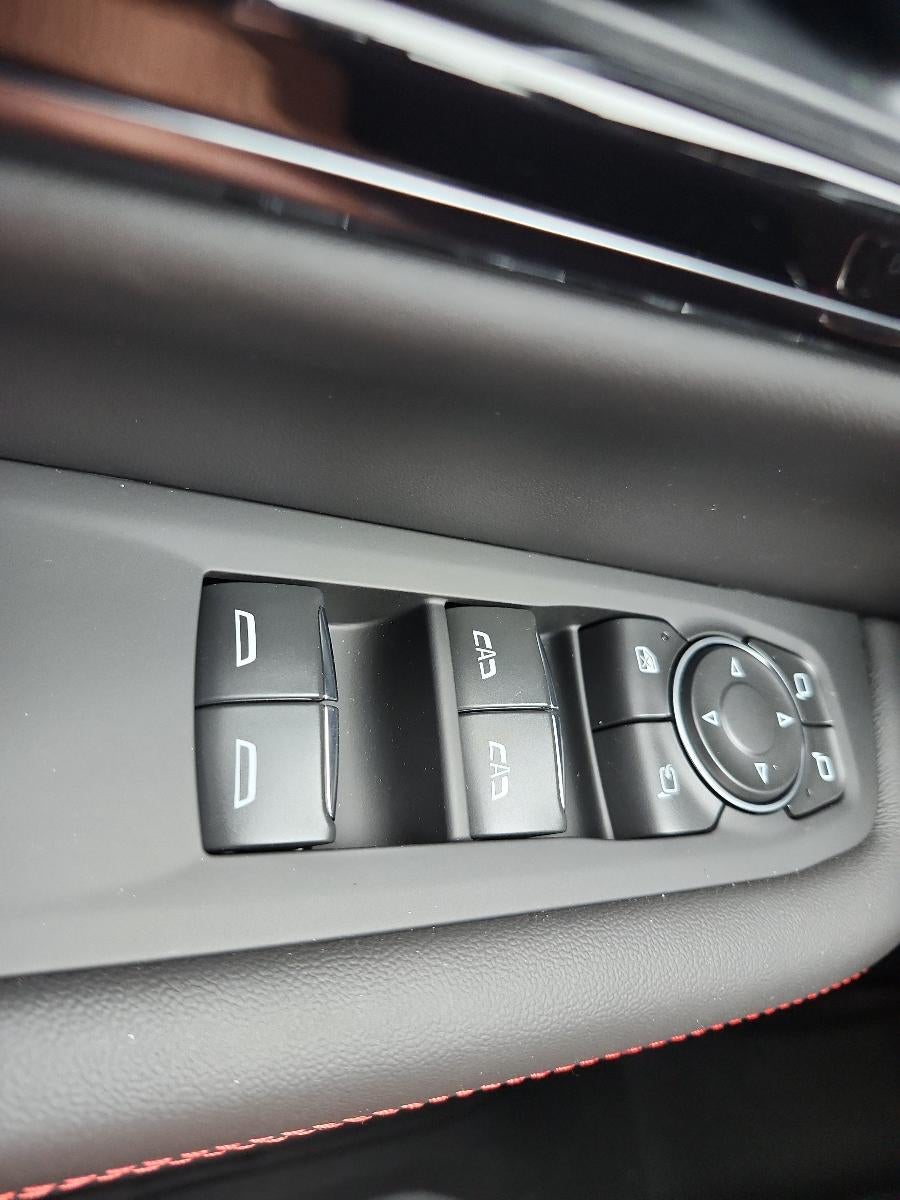 2027 GMC Yukon 4WD 4dr AT4 Ultimate