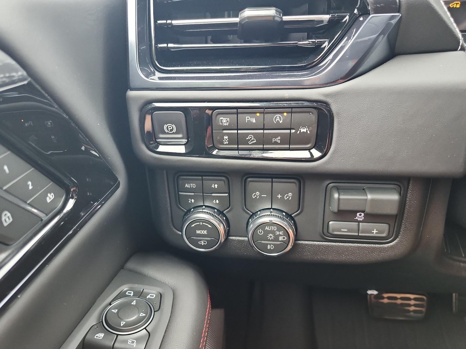 2027 GMC Yukon 4WD 4dr AT4 Ultimate