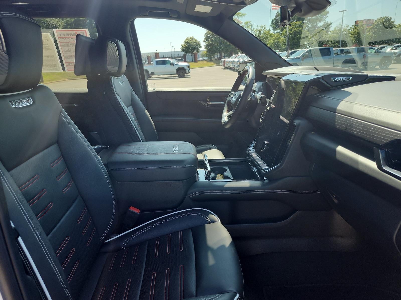2025 GMC Yukon AT4 Ultimate