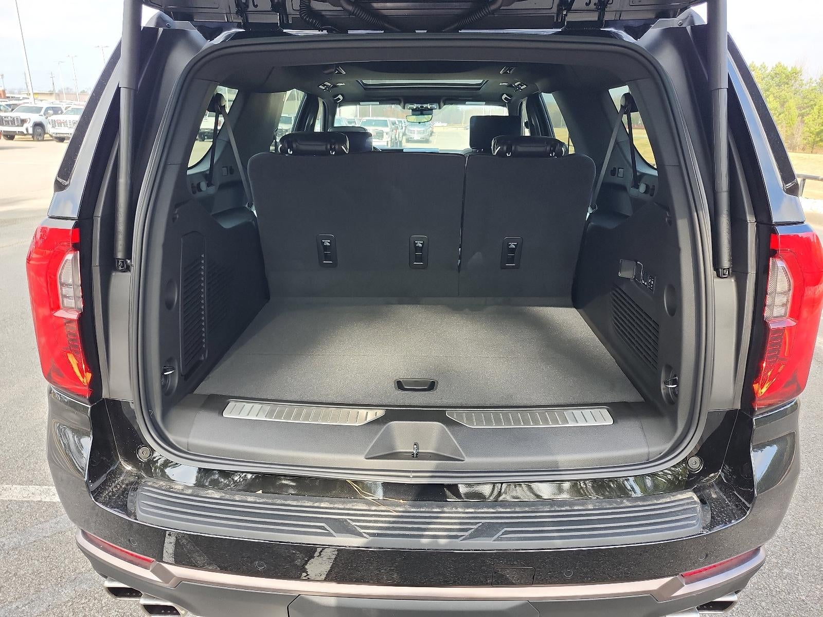 2026 GMC Yukon XL 4WD 4dr AT4 Ultimate