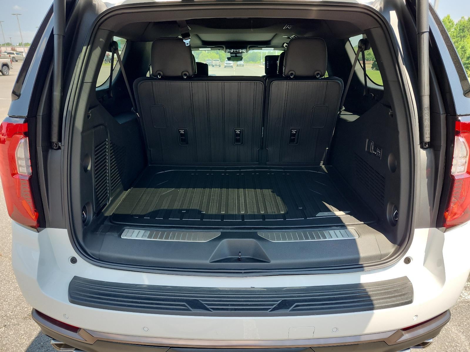 2026 GMC Yukon XL 4WD 4dr AT4 Ultimate