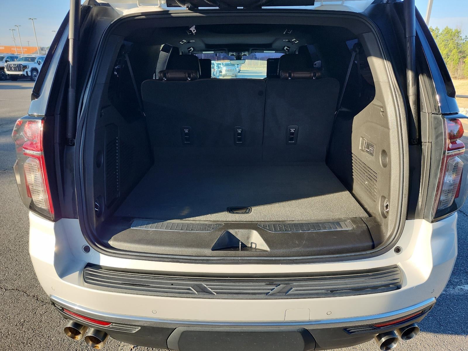 2022 Chevrolet Suburban High Country