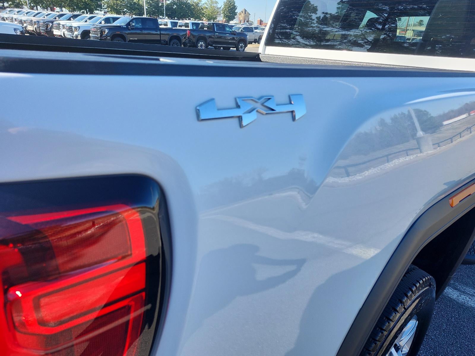 2024 GMC Sierra 2500 HD Pro