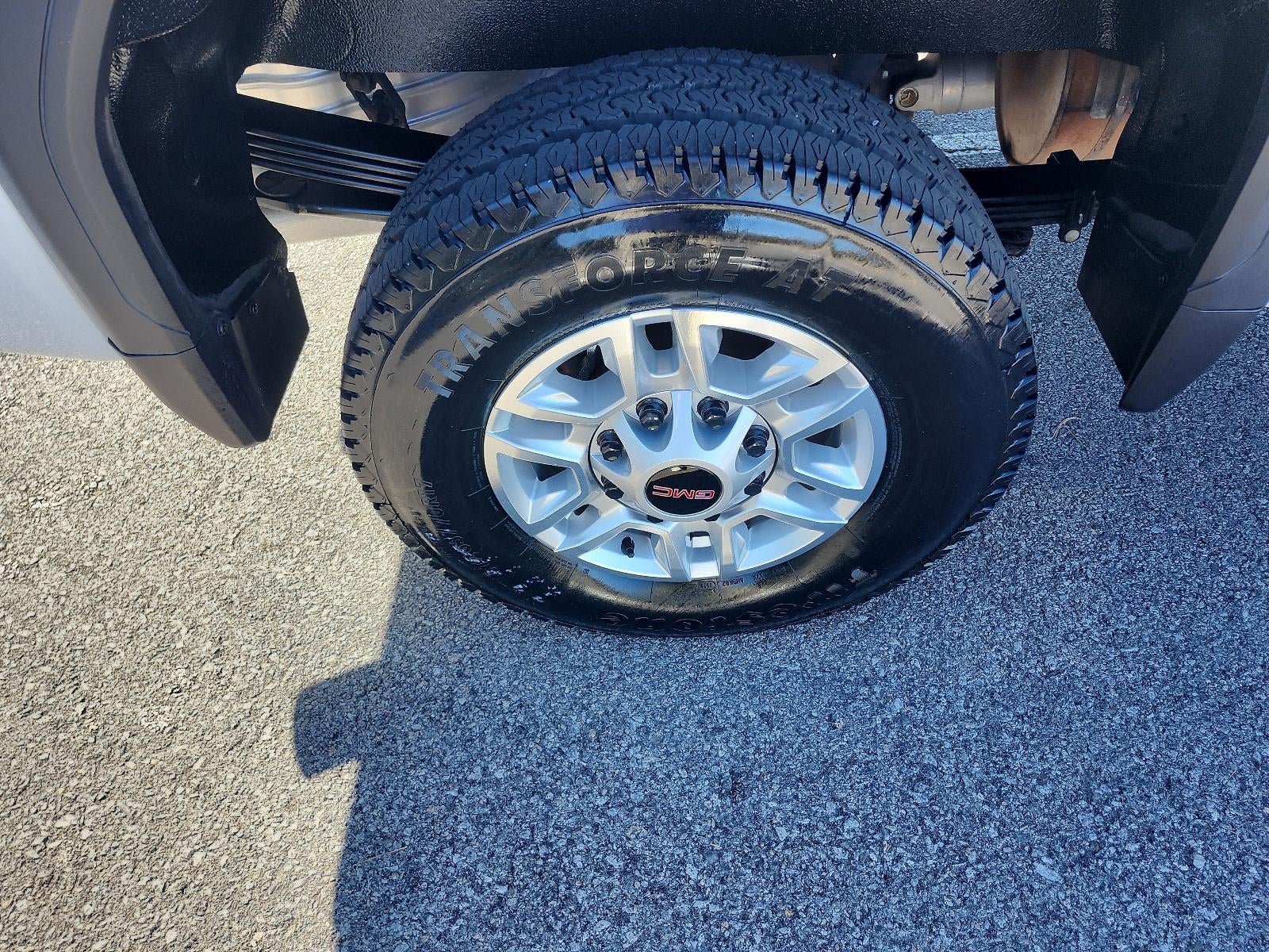 2024 GMC Sierra 2500 HD Pro