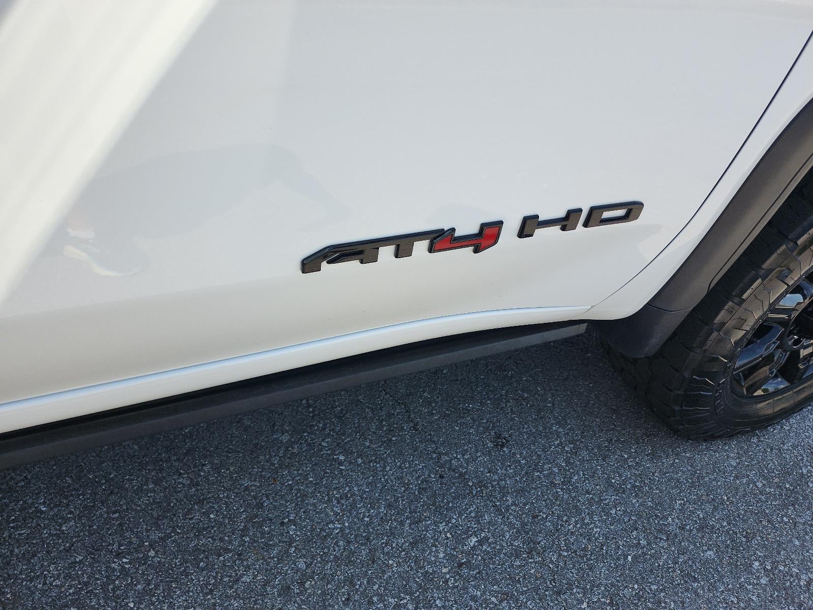 2024 GMC Sierra 2500 HD AT4