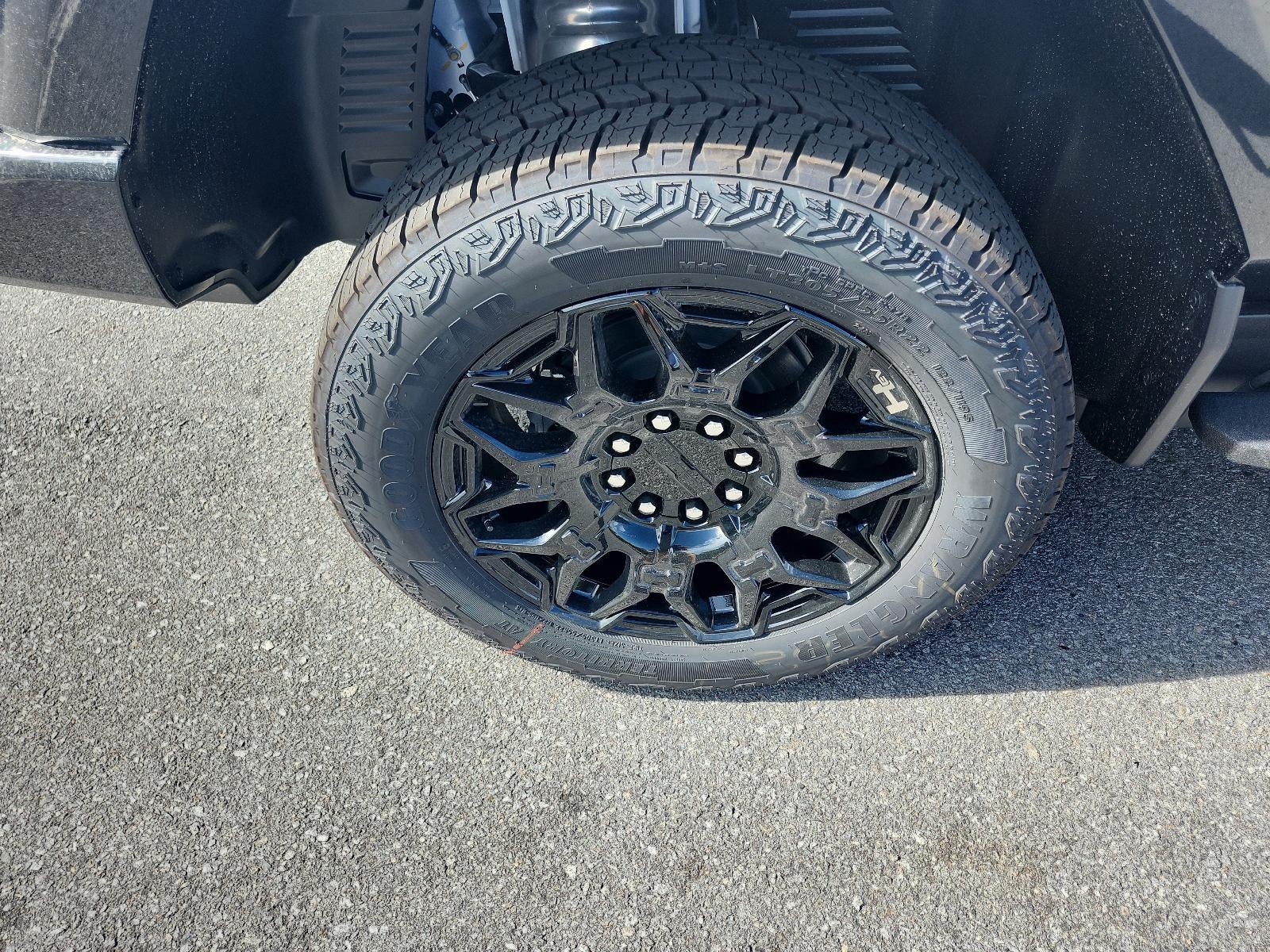 2026 GMC HUMMER EV Pickup e4WD Crew Cab 2X w/3VL