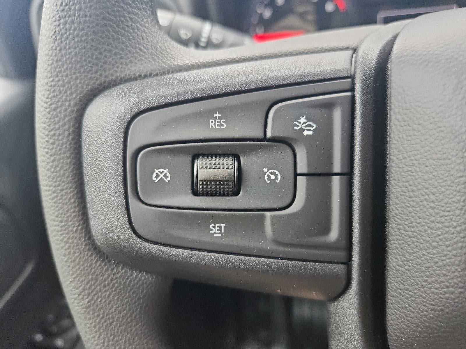 2026 GMC Sierra 2500 HD Crew Cab Long Box 4-Wheel Drive Pro