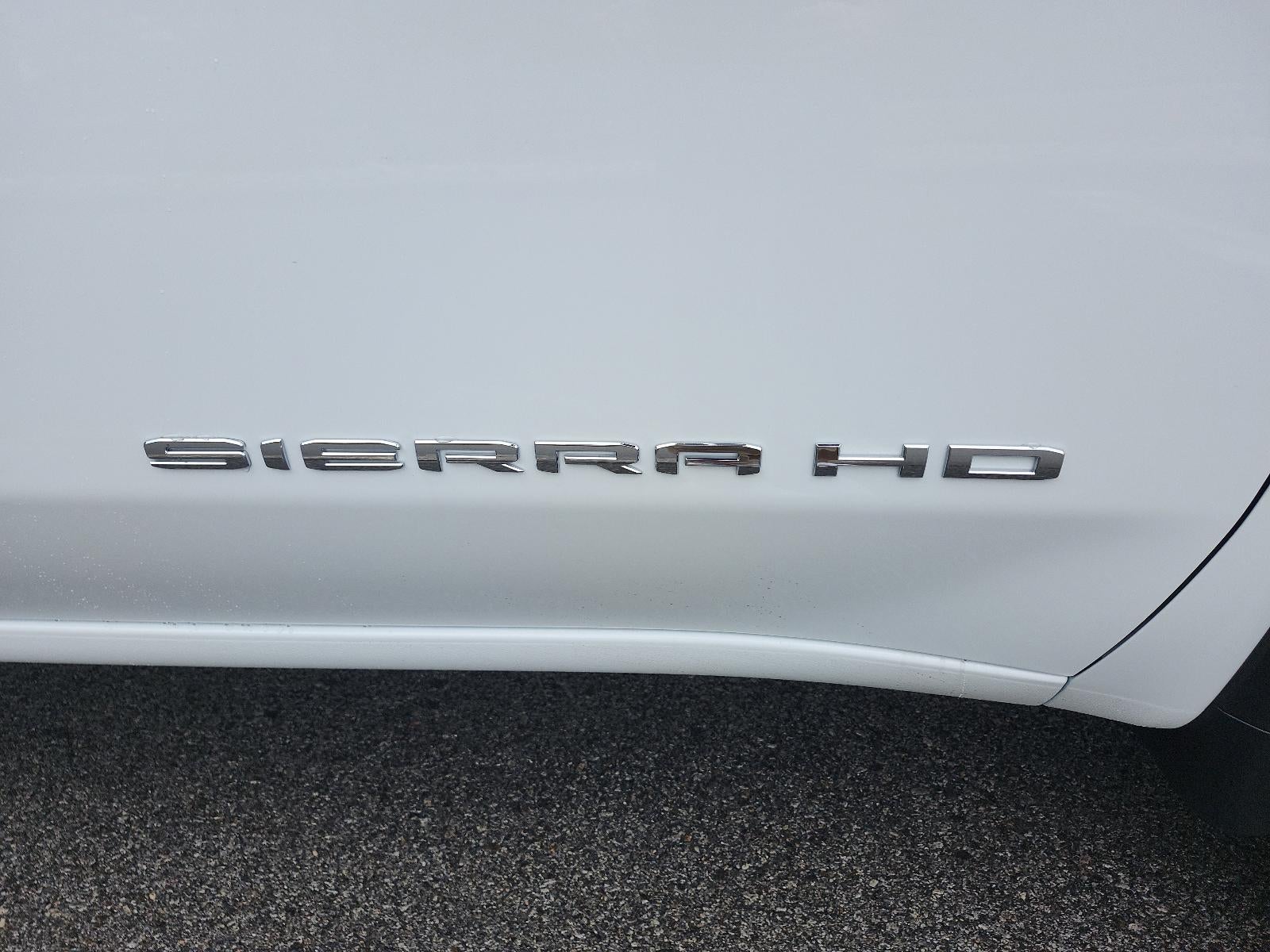 2026 GMC Sierra 2500 HD Crew Cab Long Box 4-Wheel Drive Pro