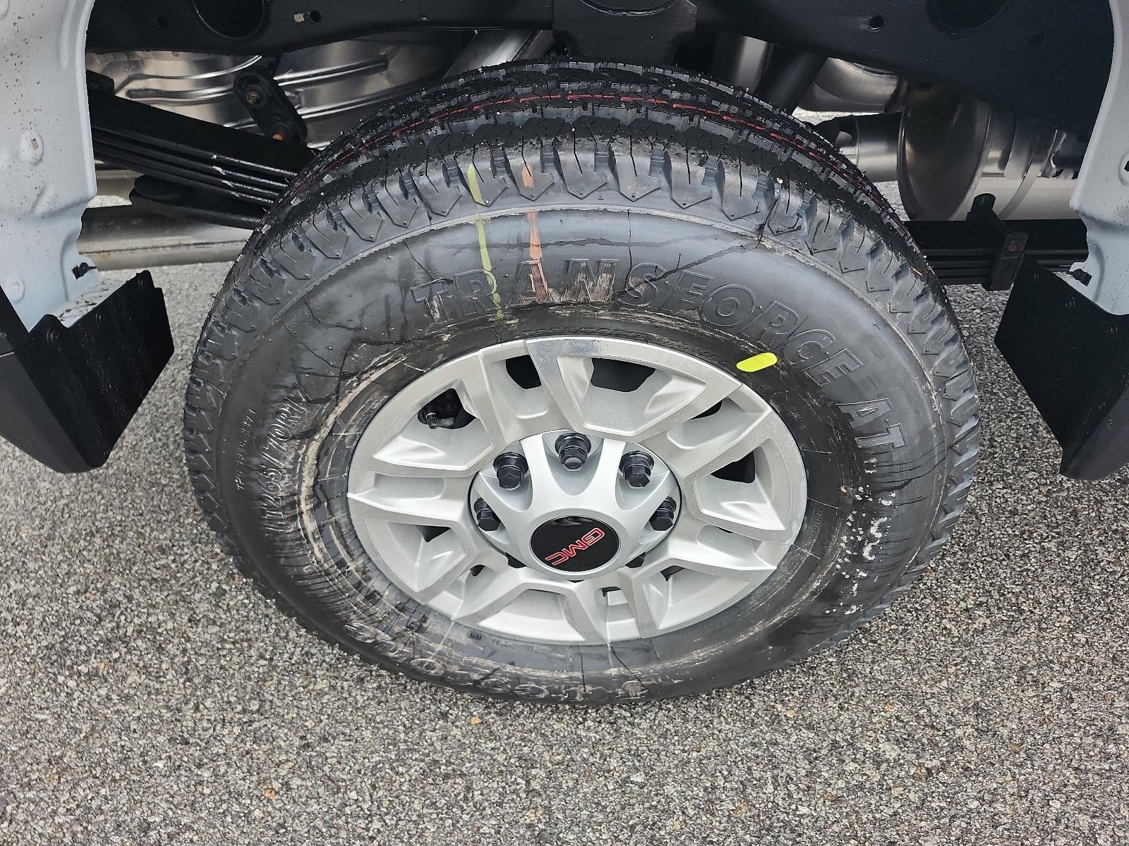 2026 GMC Sierra 2500 HD Crew Cab Long Box 4-Wheel Drive Pro