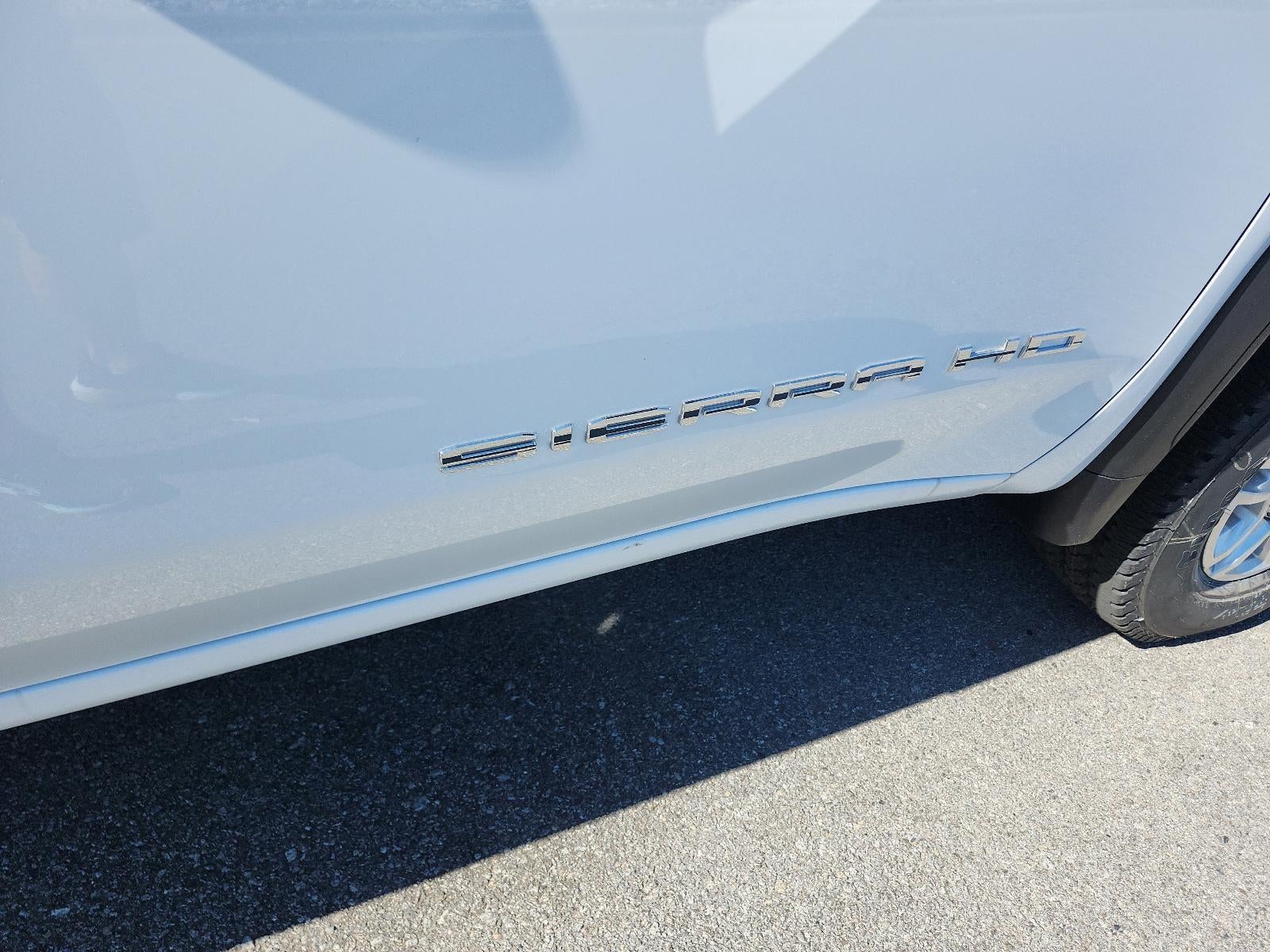 2026 GMC Sierra 2500 HD Crew Cab Long Box 4-Wheel Drive Pro