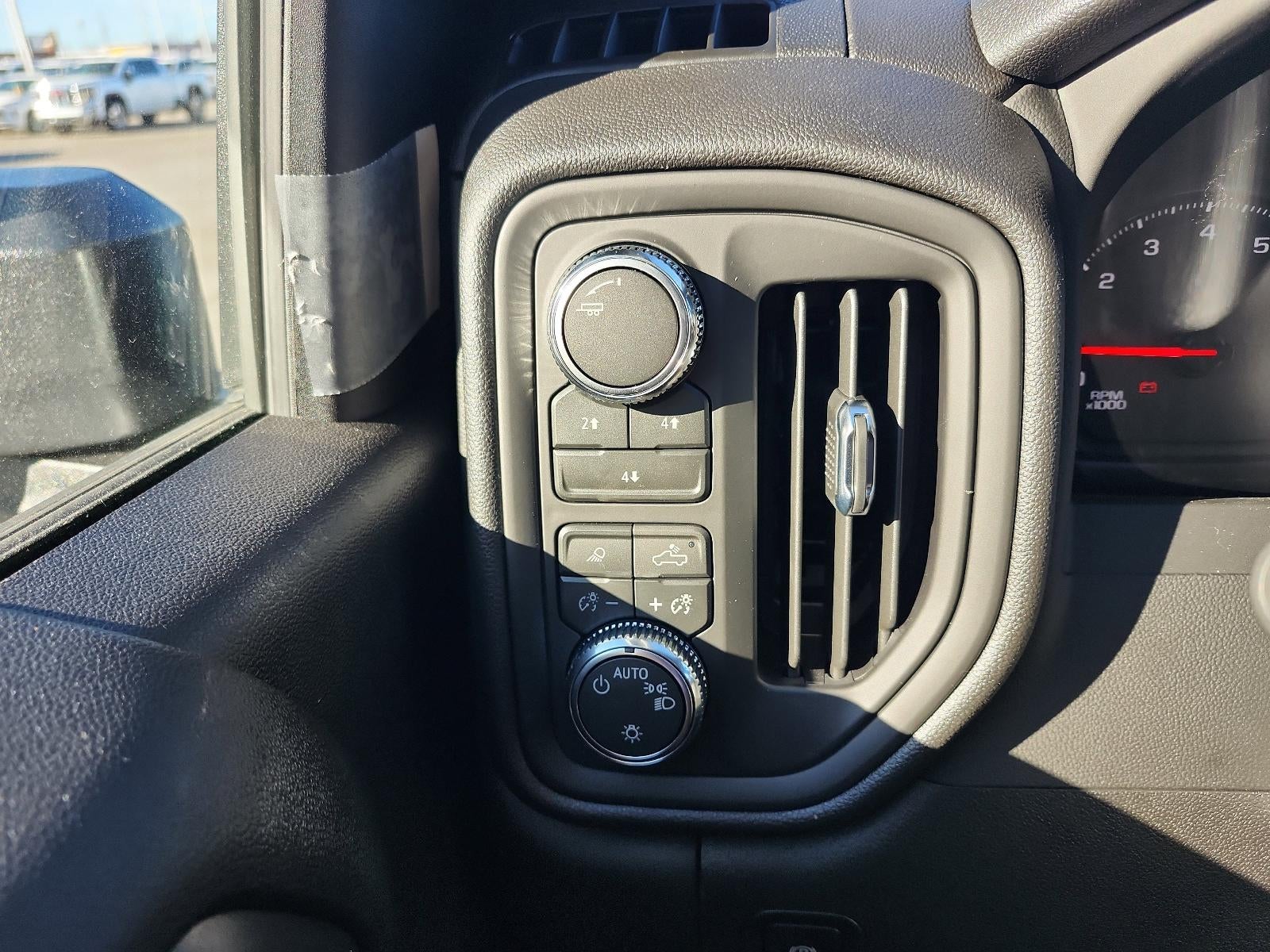 2026 GMC Sierra 2500 HD Crew Cab Standard Box 4-Wheel Drive Pro