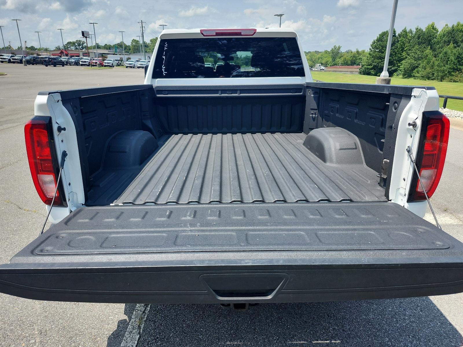 2025 GMC Sierra 2500 HD Pro