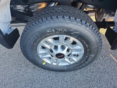 2026 GMC Sierra 2500 HD Crew Cab Standard Box 4-Wheel Drive Pro