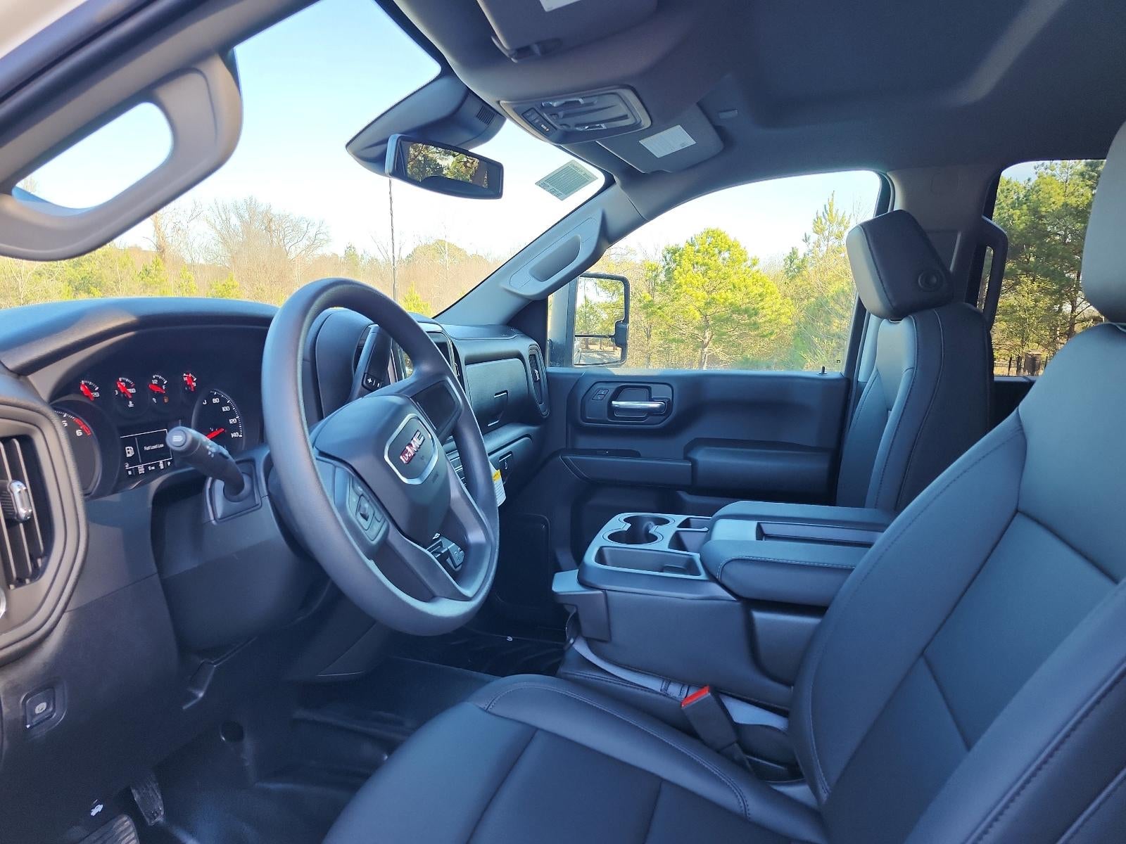 2026 GMC Sierra 2500 HD Crew Cab Standard Box 4-Wheel Drive Pro