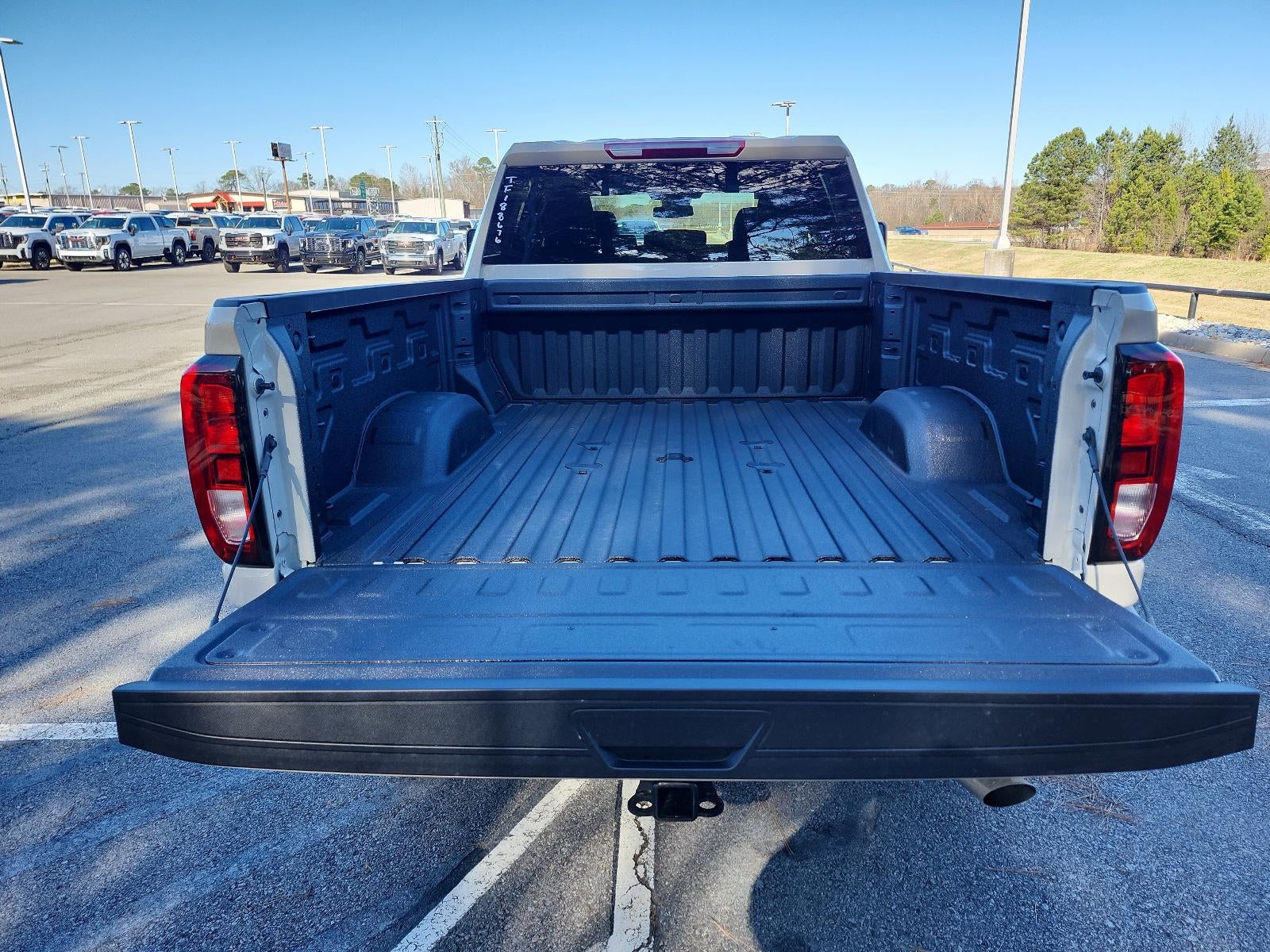 2026 GMC Sierra 2500 HD Crew Cab Standard Box 4-Wheel Drive Pro