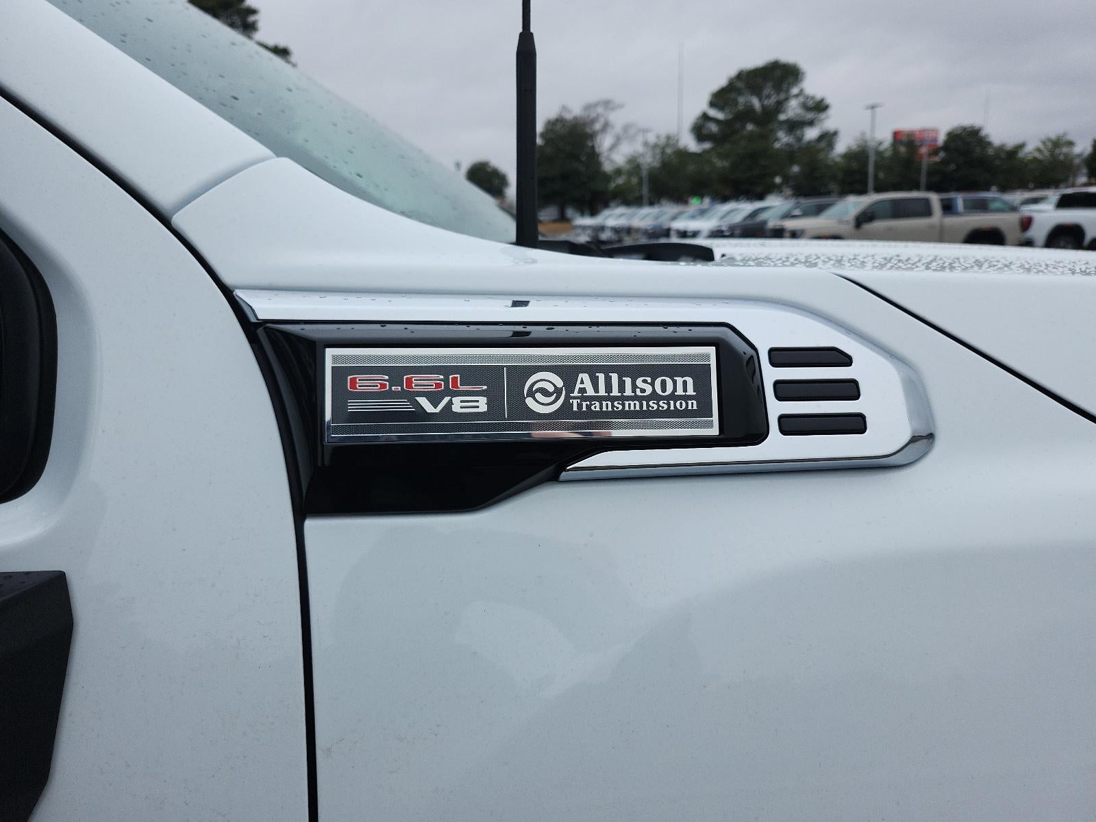 2026 GMC Sierra 2500 HD Crew Cab Long Box 4-Wheel Drive Pro