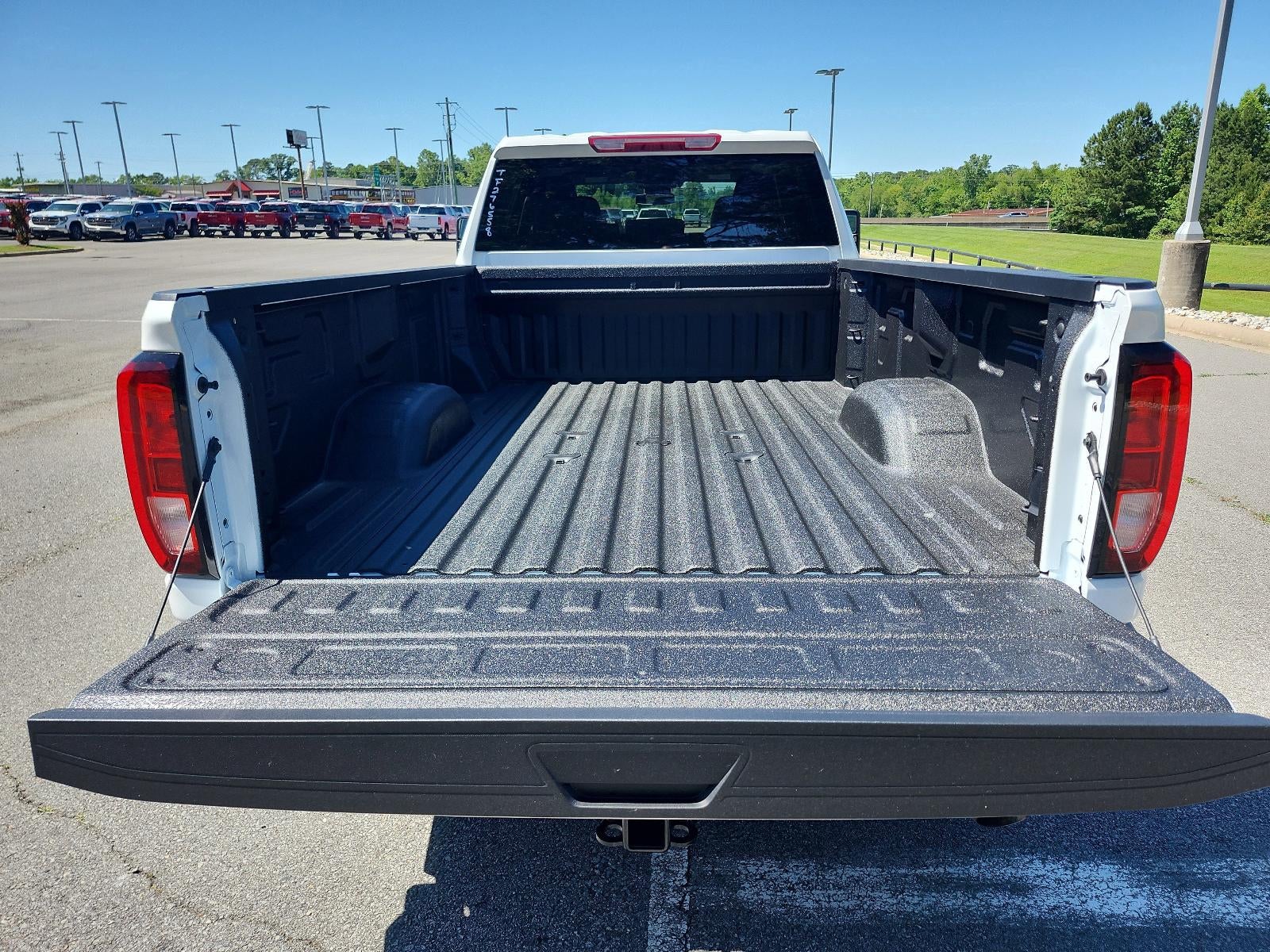 2026 GMC Sierra 2500 HD Crew Cab Long Box 4-Wheel Drive Pro