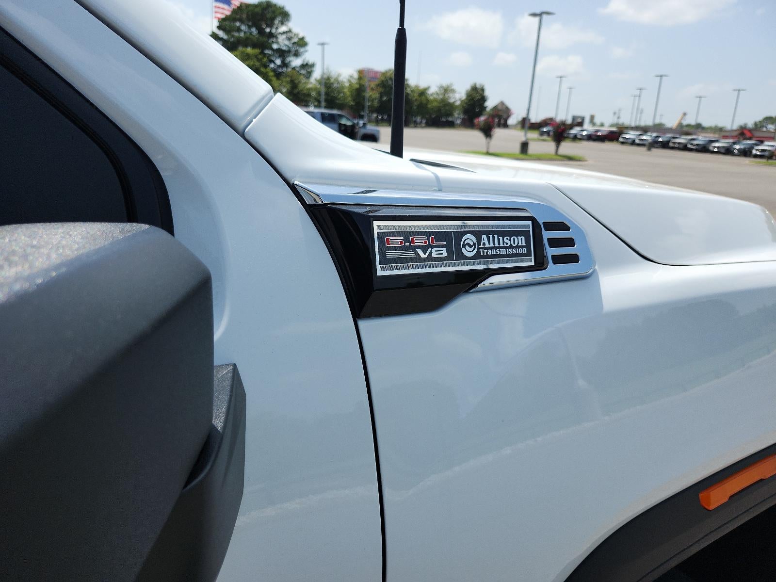 2026 GMC Sierra 2500 HD Crew Cab Long Box 4-Wheel Drive Pro