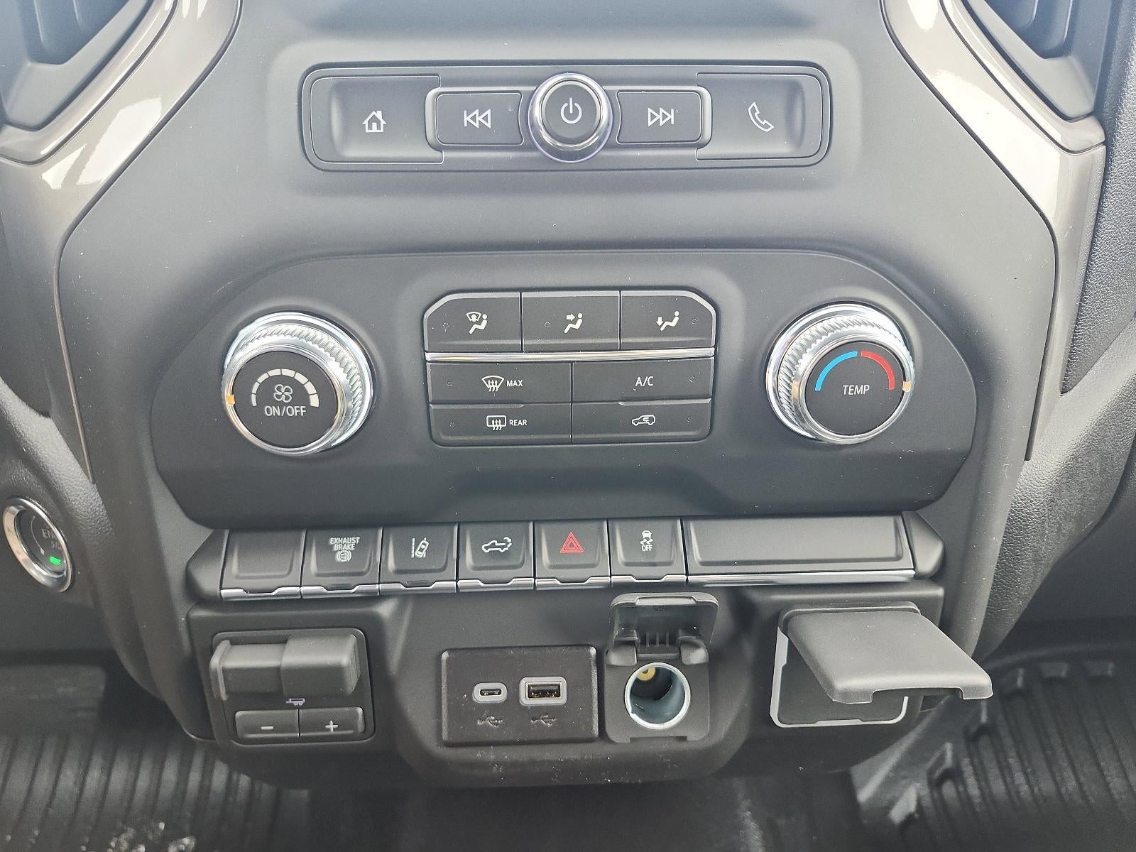 2026 GMC Sierra 2500 HD Crew Cab Standard Box 4-Wheel Drive Pro