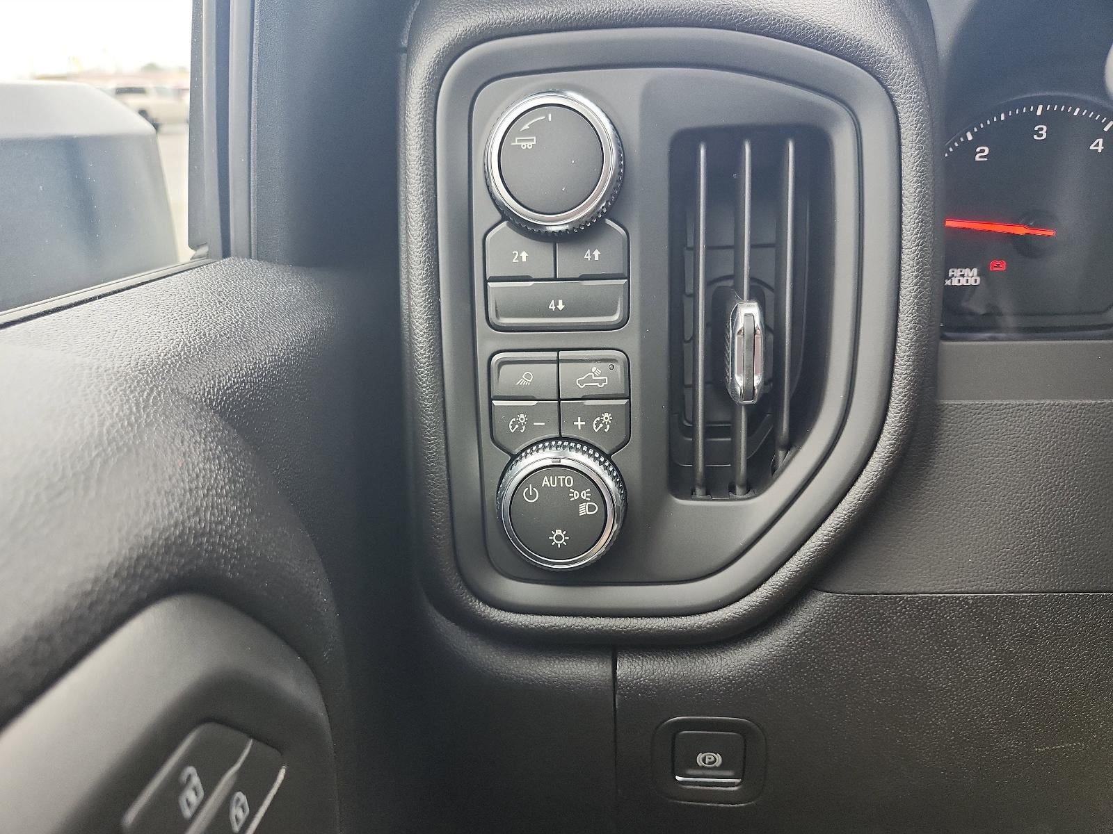 2026 GMC Sierra 2500 HD Crew Cab Standard Box 4-Wheel Drive Pro