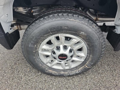 2026 GMC Sierra 2500 HD Crew Cab Standard Box 4-Wheel Drive Pro