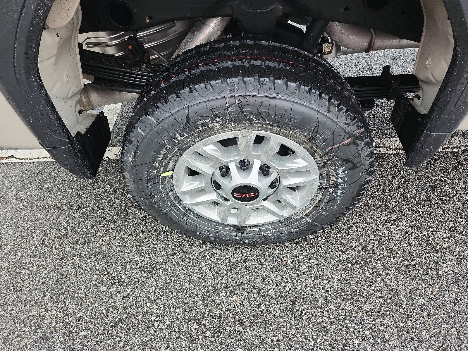 2026 GMC Sierra 2500 HD Crew Cab Long Box 4-Wheel Drive Pro