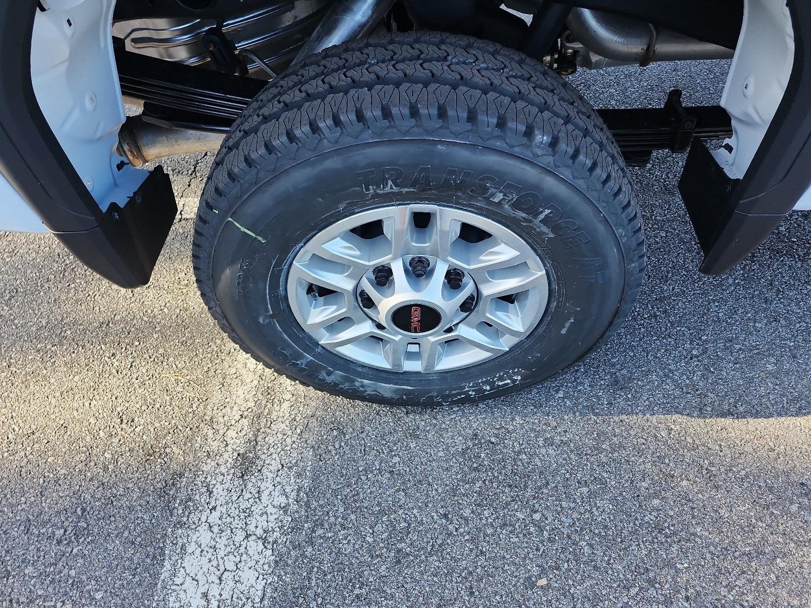 2026 GMC Sierra 2500 HD Crew Cab Long Box 4-Wheel Drive Pro