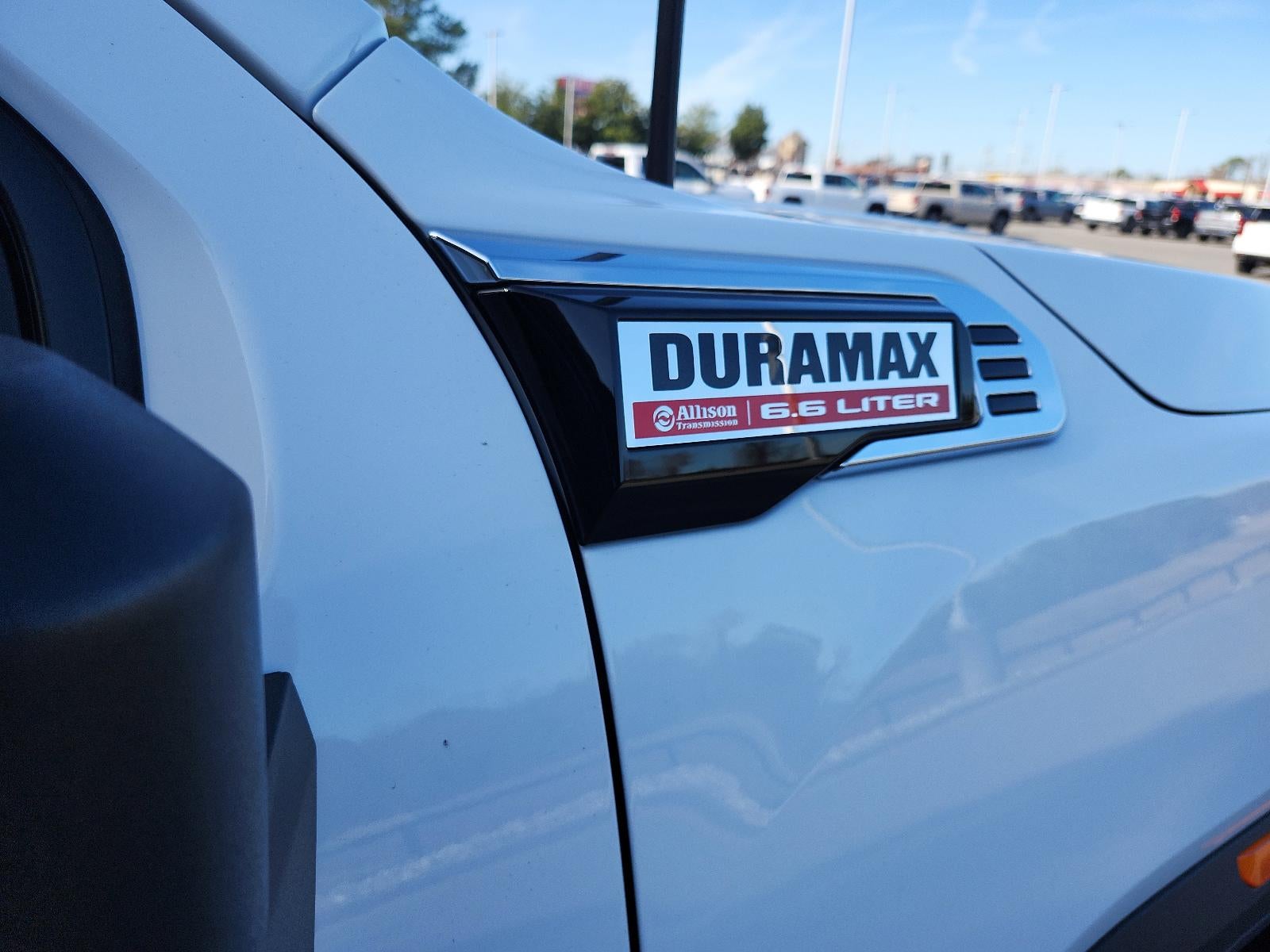 2026 GMC Sierra 2500 HD Crew Cab Long Box 4-Wheel Drive Pro