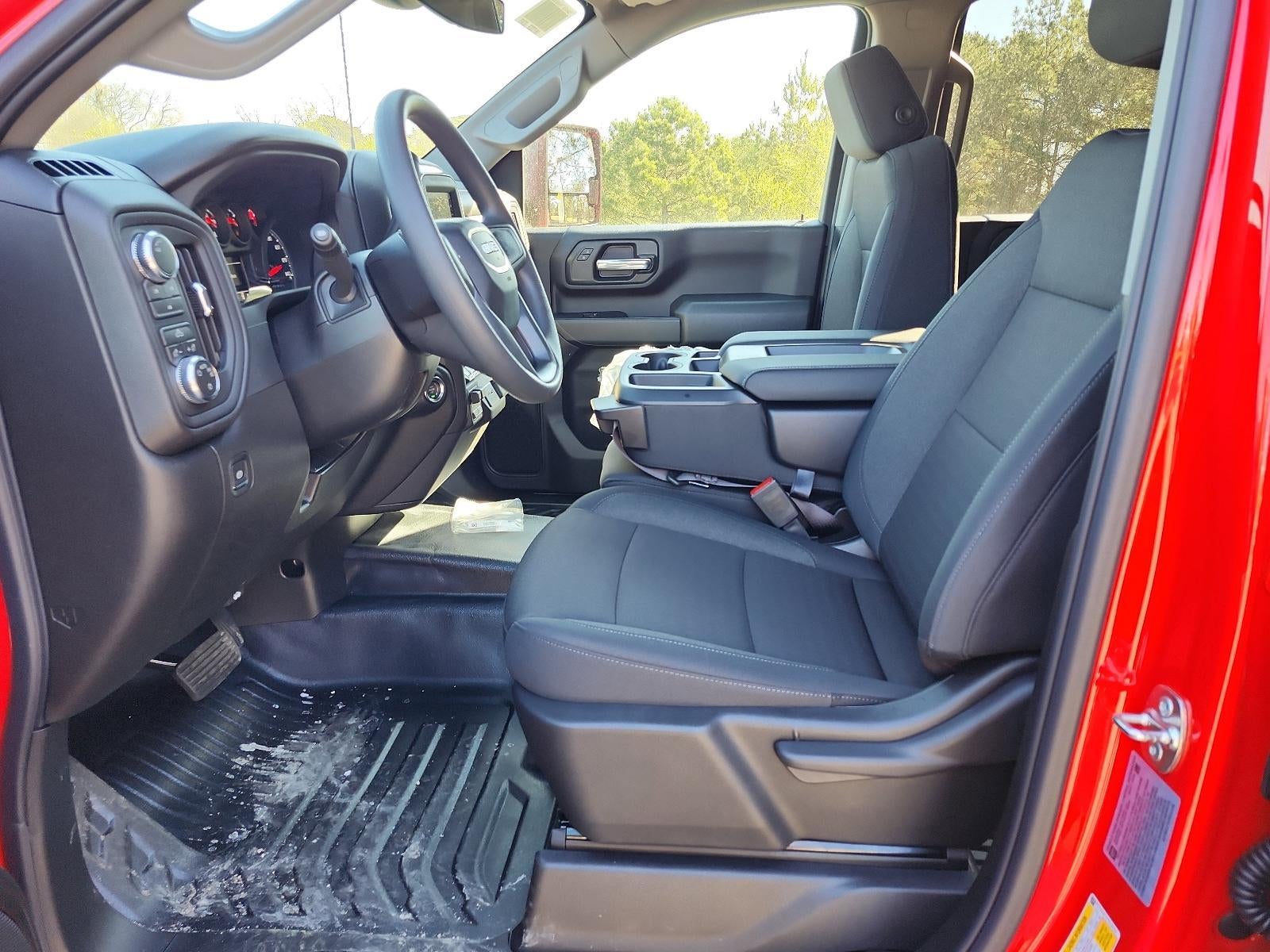 2026 GMC Sierra 2500 HD Crew Cab Standard Box 4-Wheel Drive Pro